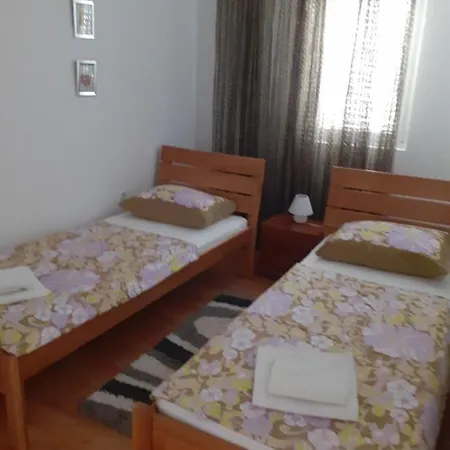 Apartment Apartman Vir-miljkovica